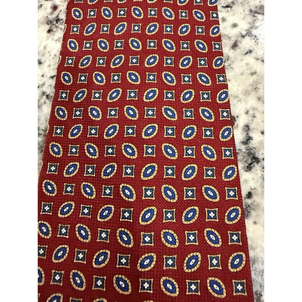 Tommy Hilfiger Men's Dark Red Chain Link Framed Geometric Silk Tie Handmade